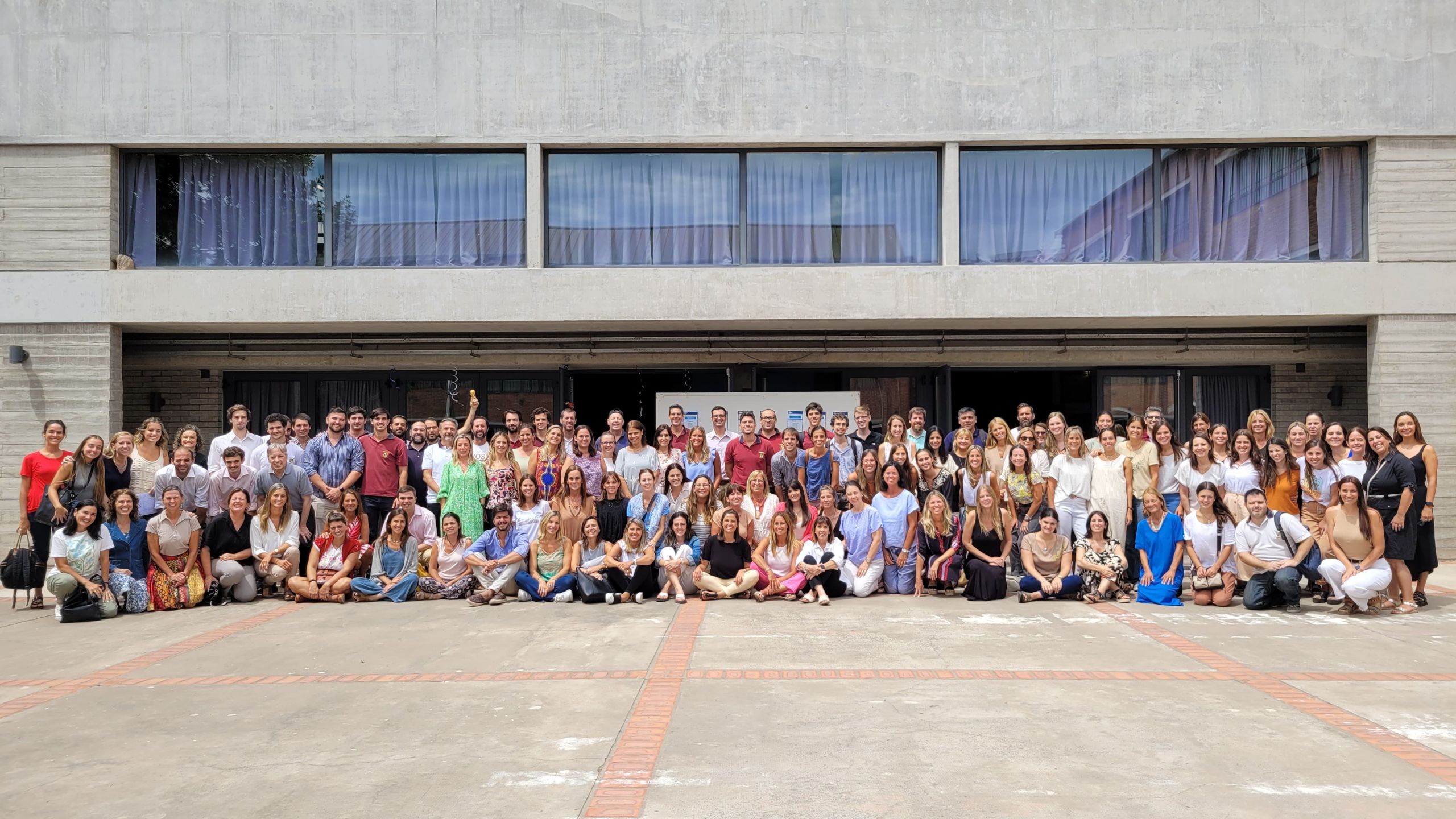 trabajaconnosotros.apdes_.3